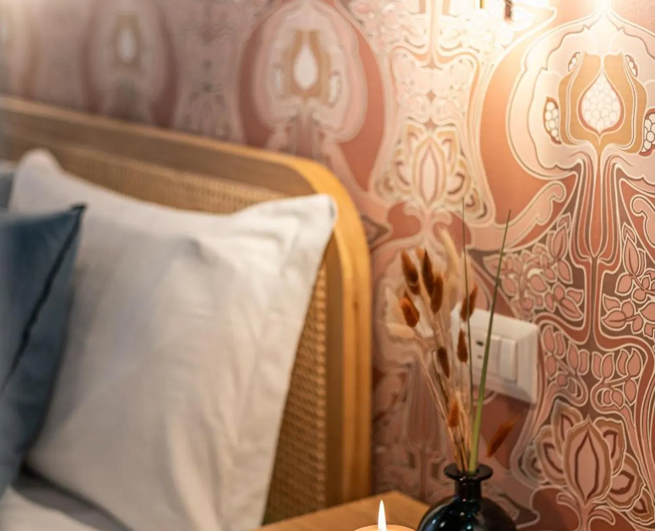 Ambra - Elegant Apartment At The Imperial Forums Rome