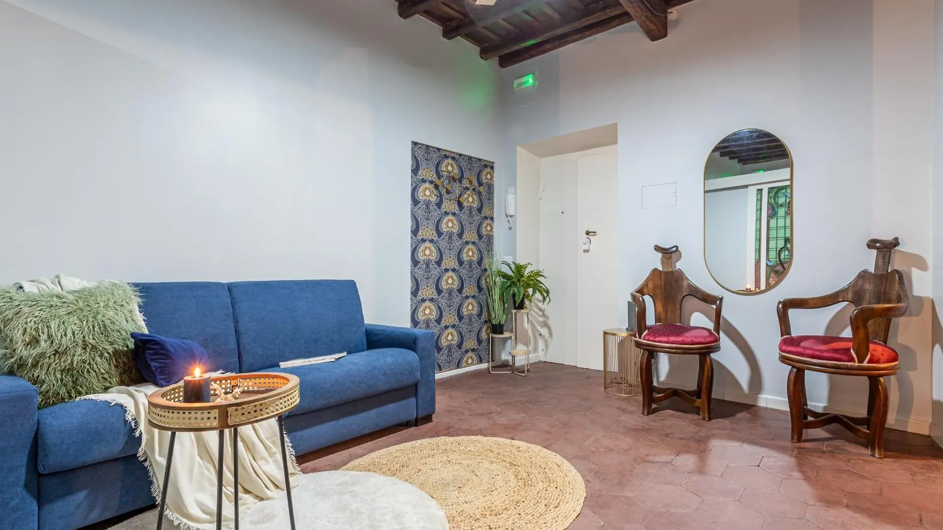 Ambra - Elegant Apartment At The Imperial Forums Rome