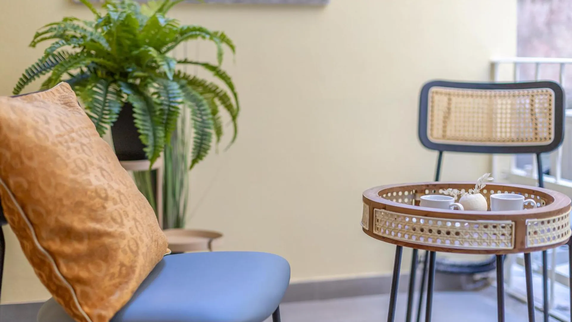 Ambra - Elegant Apartment At The Imperial Forums Rome 0*,  Italy