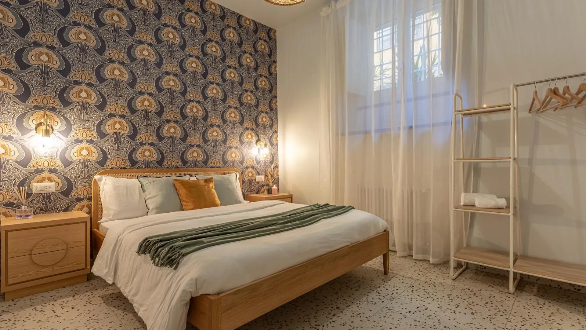 Ambra - Elegant Apartment At The Imperial Forums Róma 0*,